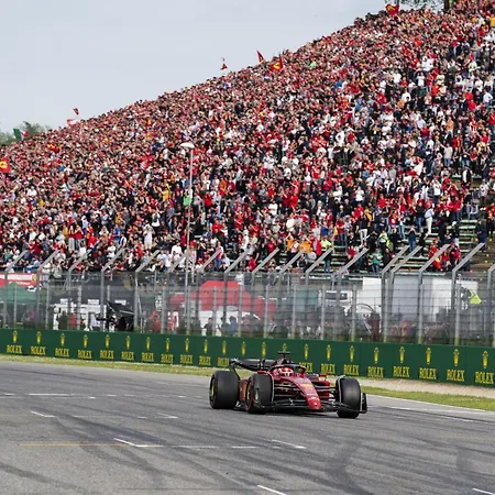 アパート La Casa Di Hank - Il Centro Storico E L Autodromo *