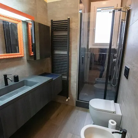 La Casa Di Hank - Il Centro Storico E L Autodromo *