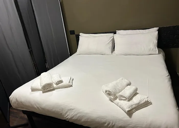 La Casa Di Hank - Il Centro Storico E L Autodromo *