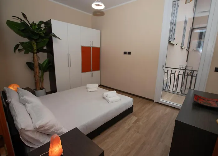 La Casa Di Hank - Il Centro Storico E L Autodromo Imola